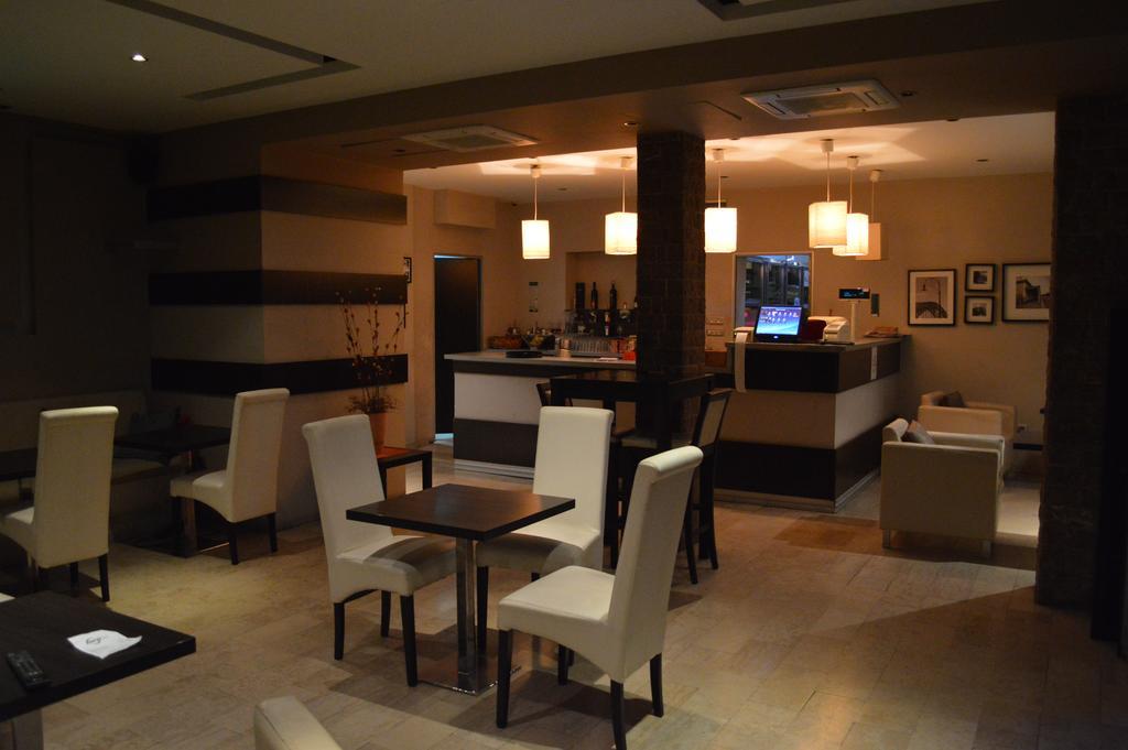 Hotel Kangaroo Budva Exterior photo