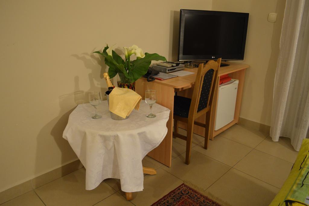 Hotel Kangaroo Budva Exterior photo